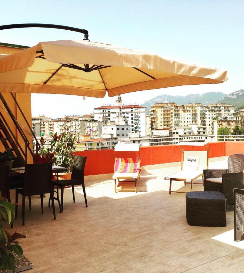 Apartament Dimora Montpellier Salerno Zewnętrze zdjęcie